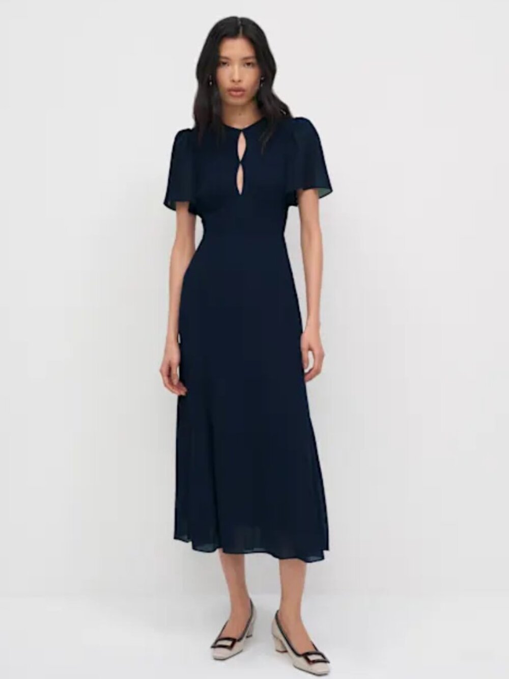 NWT Reformation Corynn Dress in Navy Blue Midi Flutter Sleeves Size 0